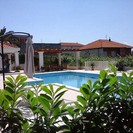 Apartments Zulim Trogir Eksteriør bilde