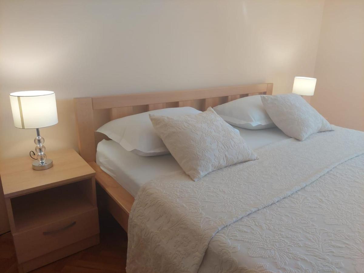 Apartments Zulim Trogir Eksteriør bilde