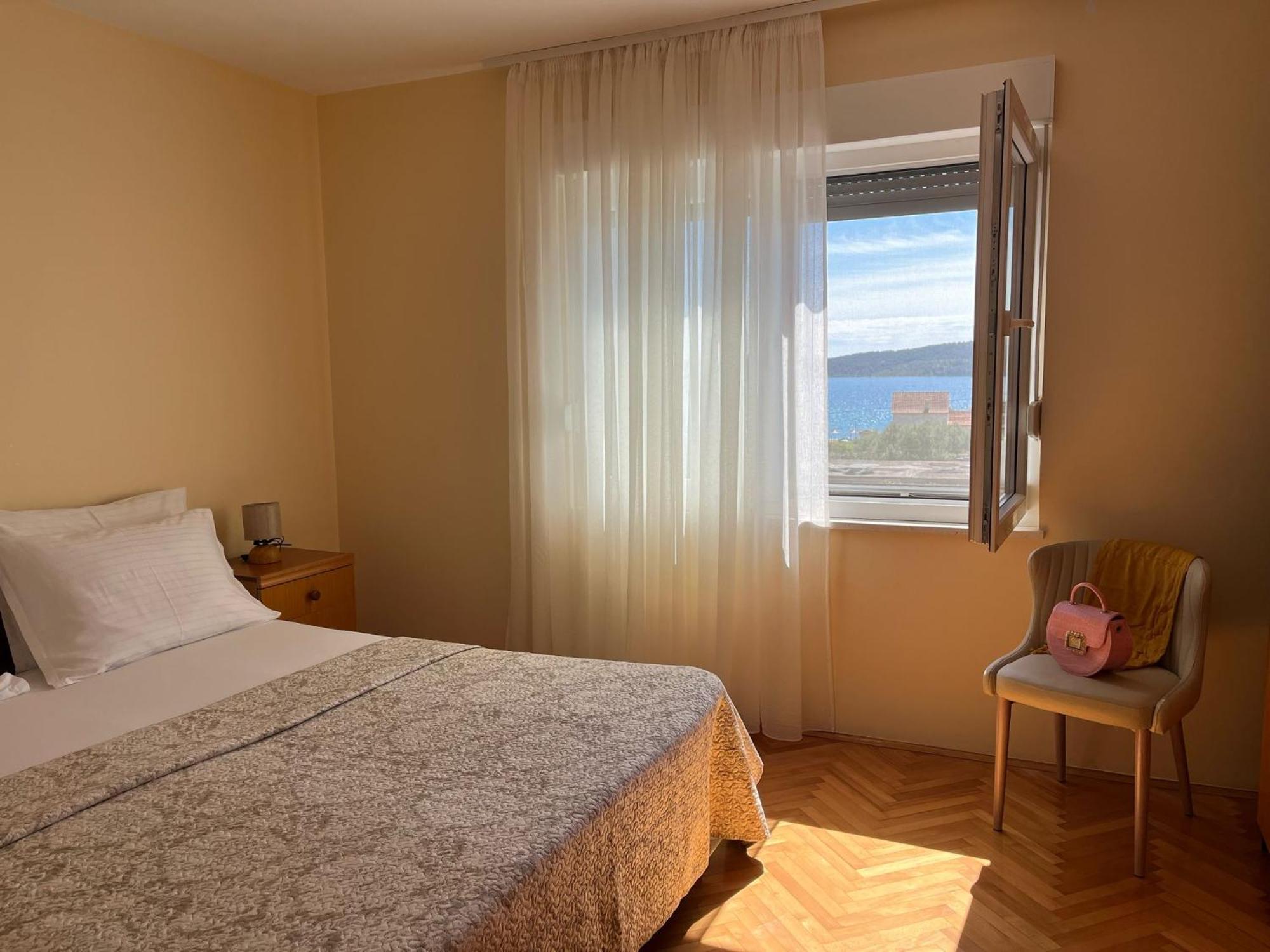 Apartments Zulim Trogir Eksteriør bilde