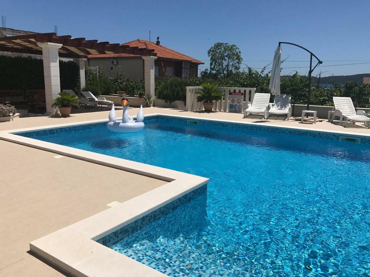 Apartments Zulim Trogir Eksteriør bilde